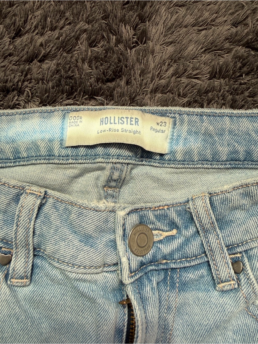 Hollister Low-Rise Light Wash Straight Leg Jeans - With Heart Designs - Picture 2 of 5